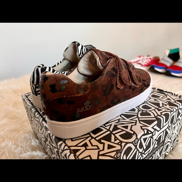 AXEL - MISMATCH LEOPARD ZEBRA - Picture 2 of 6